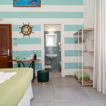 泰瑞莎客房和套房旅馆 斯培西亚