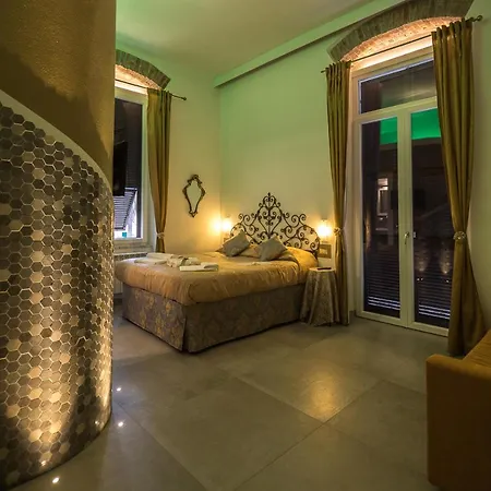 泰瑞莎客房和套房旅馆 4* 斯培西亚