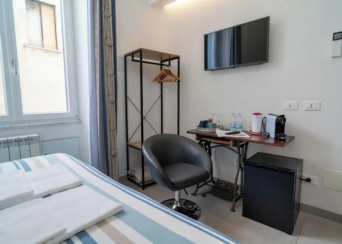 Teresa & ゲストハウス 4*